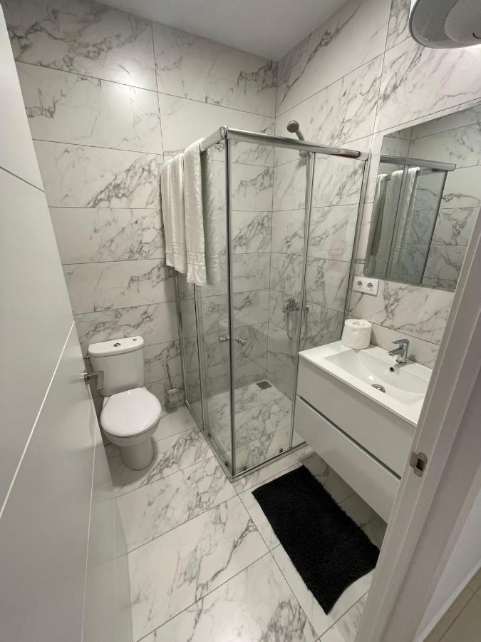 Apartamentos La Meridian Barcelona Exterior photo