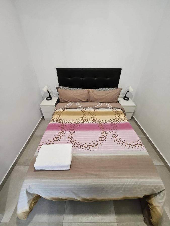 Apartamentos La Meridian Barcelona Exterior photo